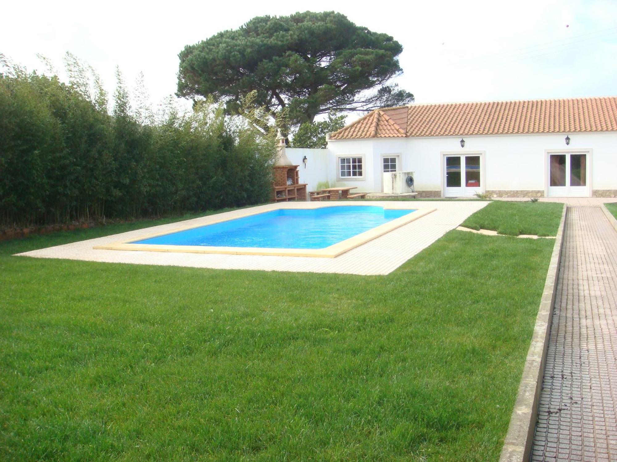 Casa De Flor Do Jardim Malveira