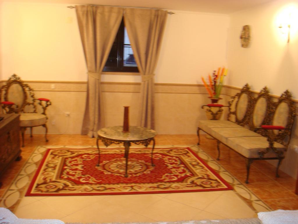 Homestay Casa De Flor Do Jardim *