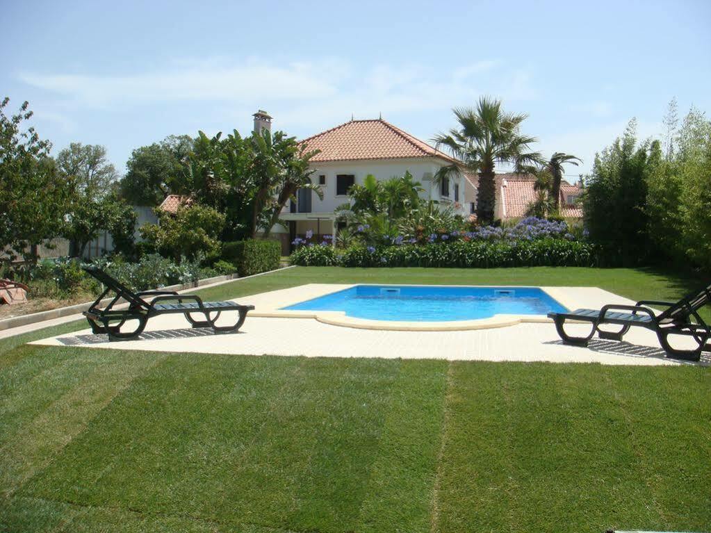 Casa De Flor Do Jardim Homestay *