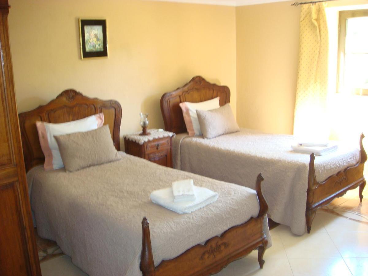 Homestay Casa De Flor Do Jardim *